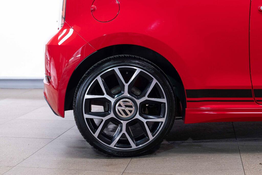 Volkswagen Up 2018 Volkswagen Move Up 1.0 60Ps Red #22