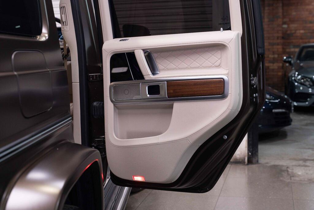 Mercedes-Benz G Class Diesel #32