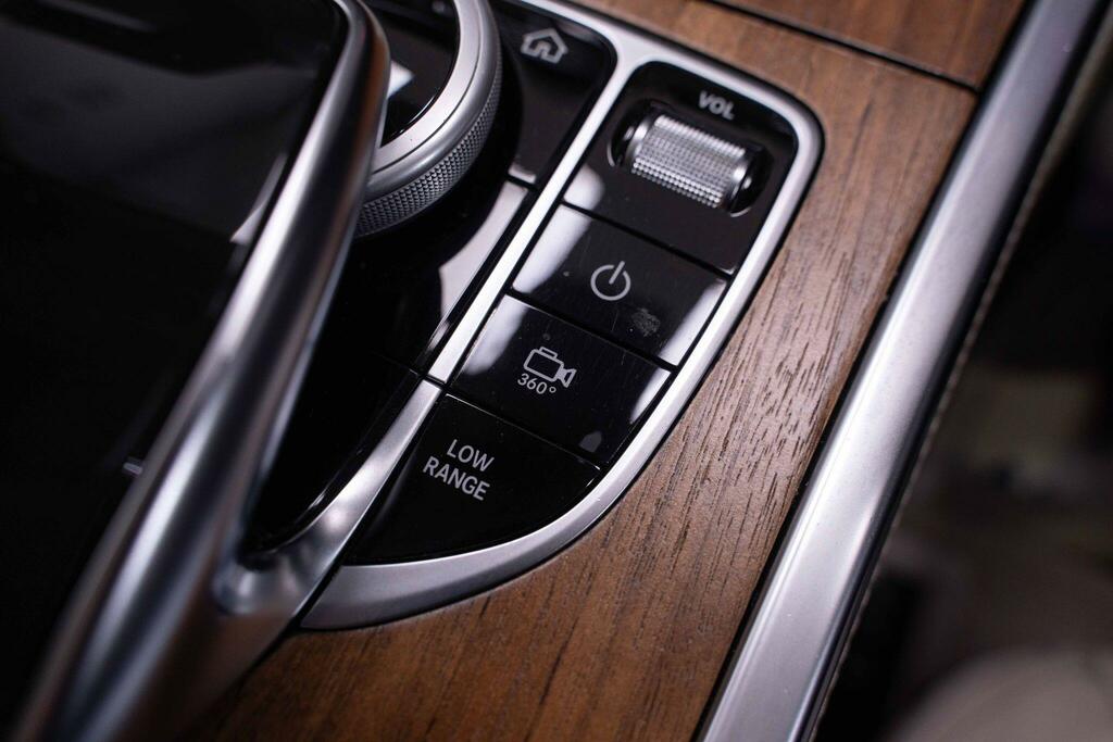 Mercedes-Benz G Class Diesel #51