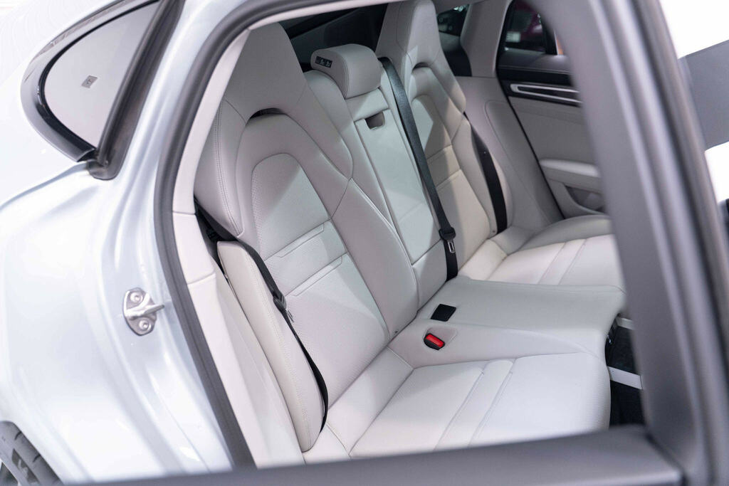 Porsche Panamera Panamera Platinum Edition 4 Grey #15