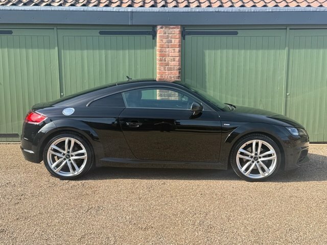 Audi TT 2017 2.0 Tfsi S Line Coupe Euro Black #4