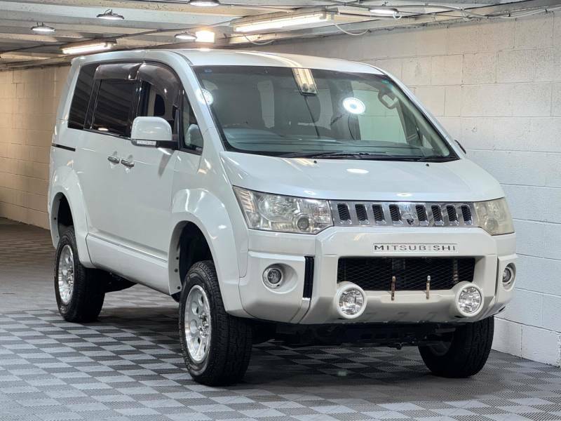 Mitsubishi Delica  Black #1