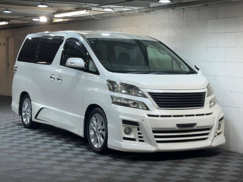 Toyota Vellfire 2.4Z Platinum Selection 7 Seat Ulez - 2009 5 Silver