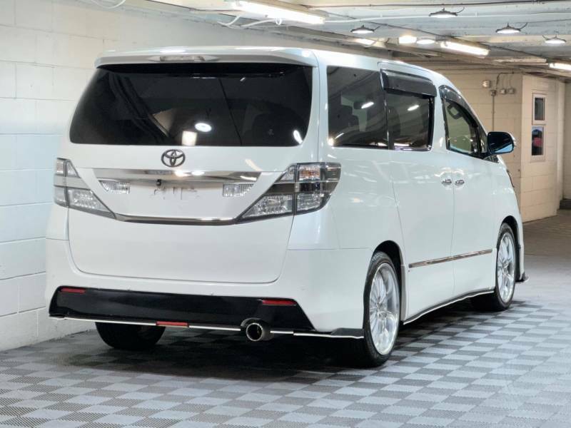 Toyota Vellfire 2.4Z Platinum Selection 7 Seat Ulez - 2010 5 ANH085 White #6