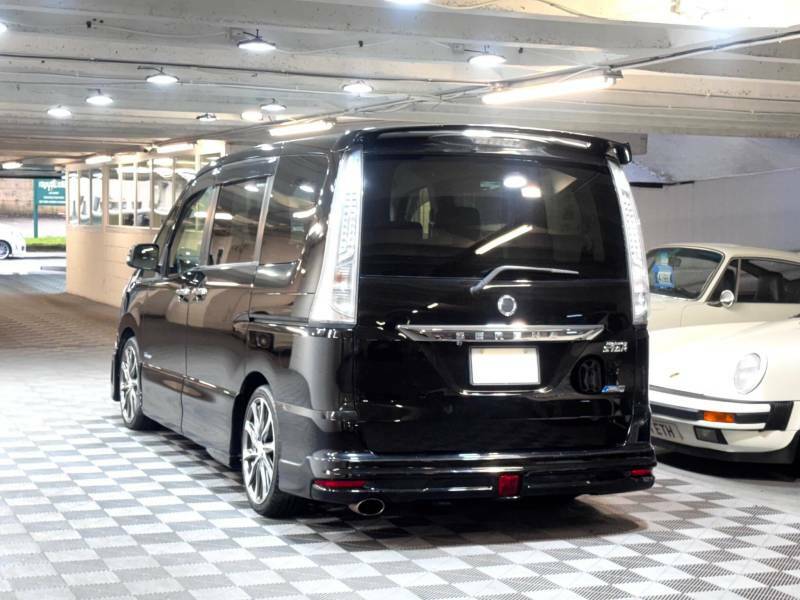 Nissan Serena 2.0 S-hybrid Highway Star Impul - 2013 6 HFC579 Black #3