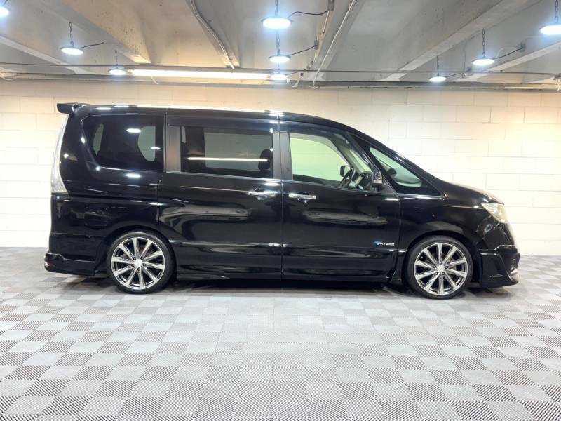 Nissan Serena 2.0 S-hybrid Highway Star Impul - 2013 6 HFC579 Black #5