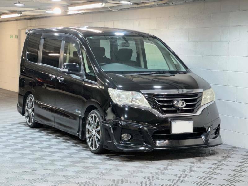 Nissan Serena 2.0 S-hybrid Highway Star Impul - 2013 6 Black