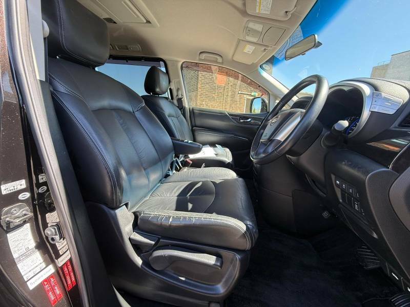 Nissan Elgrand 2.5 250 Rider Blackline Urban Chrome 4Wd - 2012 6 TNE534 Black #4