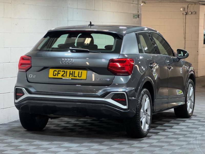 Audi Q2 35 Tfsi S Line S Tronic GF21HLU Grey #4