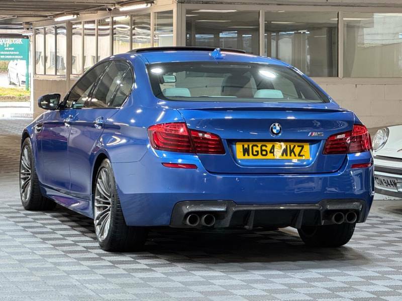 BMW M5 Saloon Black #3
