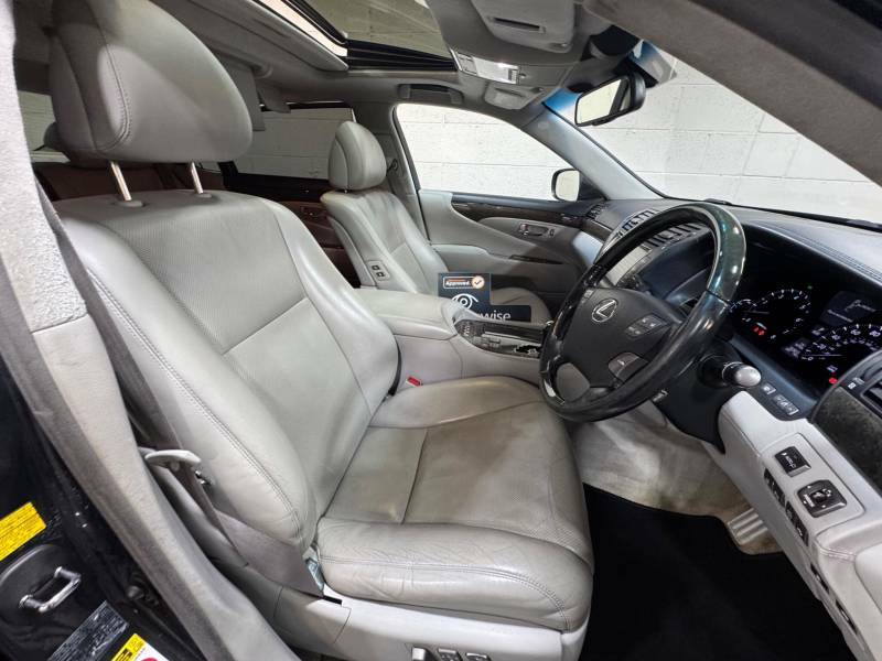 Lexus LS 5.0L 600H Red #8