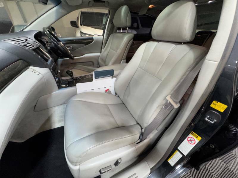 Lexus LS 5.0L 600H Red #10