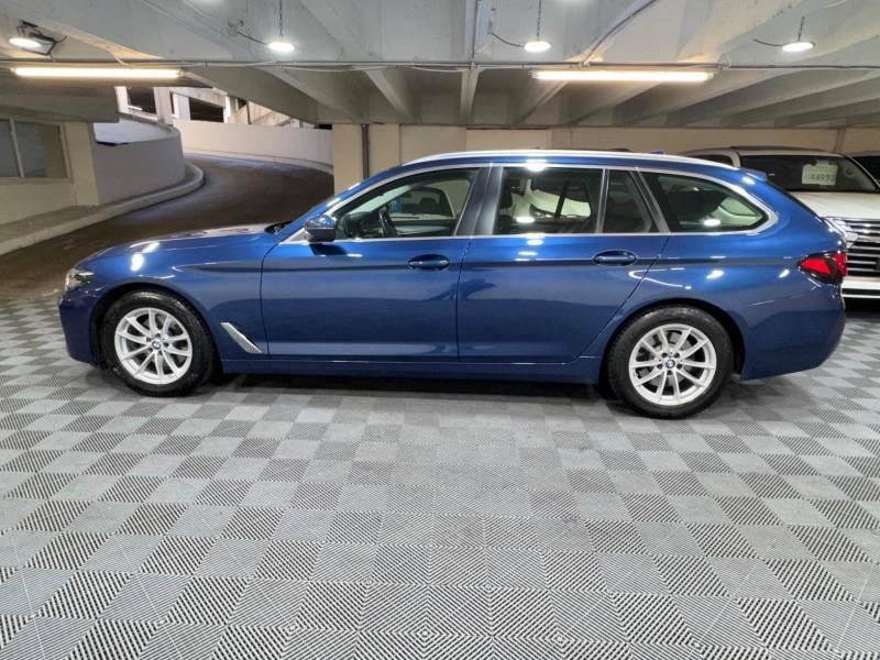 BMW 5 Series 520D Mht Se Step - 2021 71 AO71XHE Blue #2