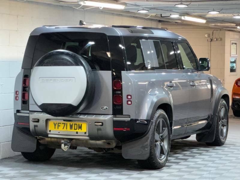 Land Rover Defender 110 2.0 P400e X-dynamic Se 110 Grey #4