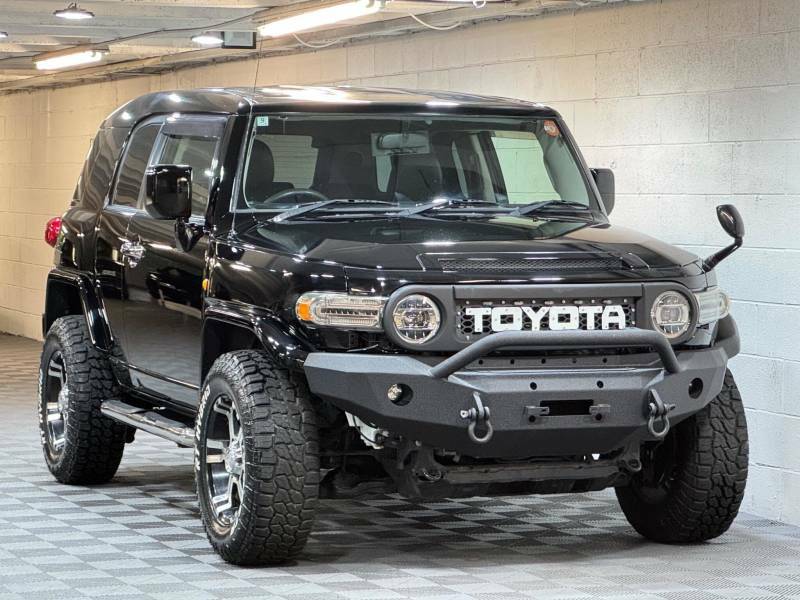 Toyota FJ Cruiser 4.0 V8 4Wd Fresh Import Ulez - 1959 A Black