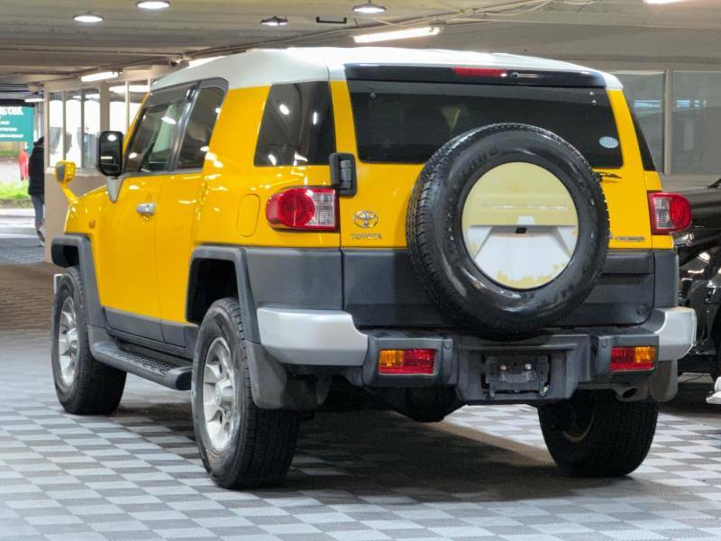 Toyota FJ Cruiser 4.0 V8 Off-road Package 4Wd Jdm - 1959 A Black #3