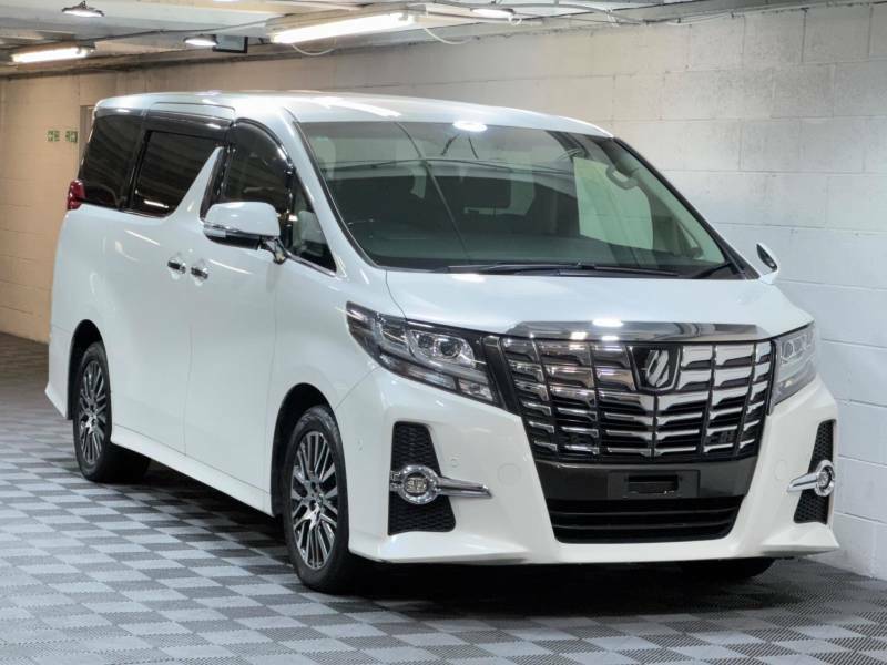 Toyota Alphard 4Wd 3.5 V6 Sa C Package 7 Seat New Shape White