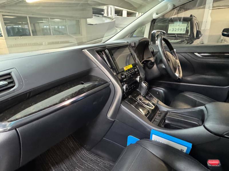Toyota Alphard Mpv 5-Door Grey #11