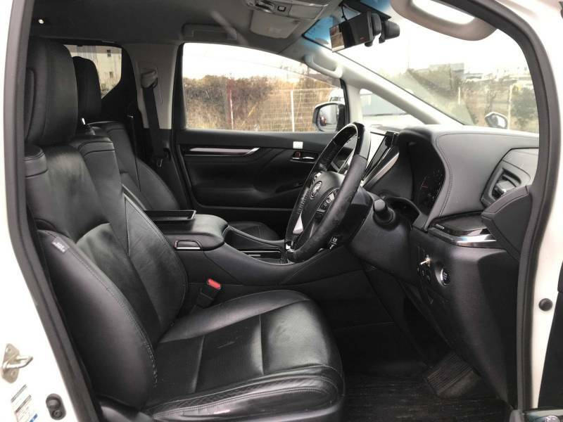 Toyota Alphard 4Wd 3.5 V6 Sa C Package 7 Seat New Shape - 2016 6 White #5