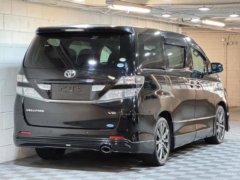 Toyota Vellfire 3.5Z Edition 7 Seat Grade 4 Low Mileage Black #3