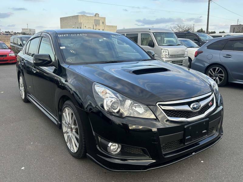 Subaru Legacy B4 2.5 Gt Ts 4Wd Tuned By Sti 1300 Ltd Black