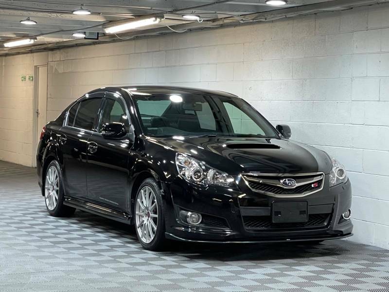 Subaru Legacy B4 2.5 Gt Ts 4Wd Tuned By Sti 1300 Ltd Black