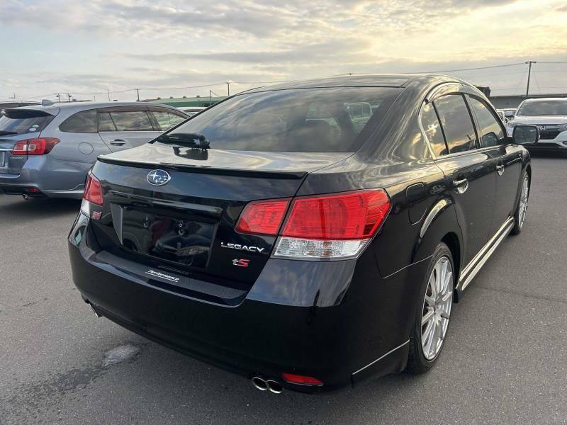 Subaru Legacy B4 2.5 Gt Ts 4Wd Tuned By Sti 1300 Ltd Black #2