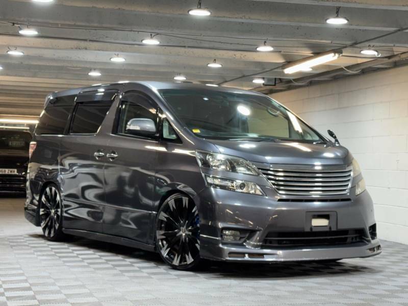 Toyota Vellfire 3.5 V6 4Wd Silver #7