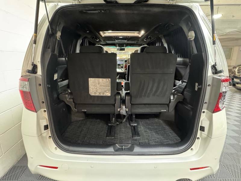 Toyota Alphard 2.4 Auto 5d Grey #16