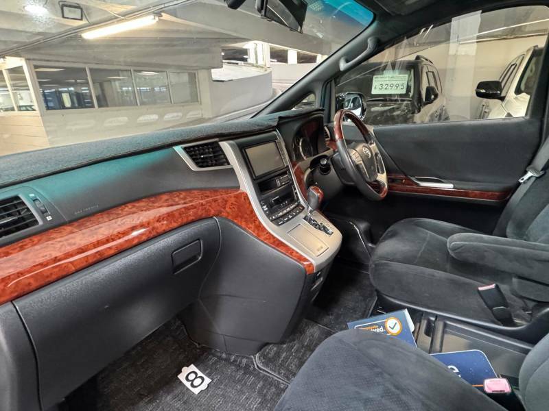 Toyota Alphard 2.4 Auto 5d Grey #11