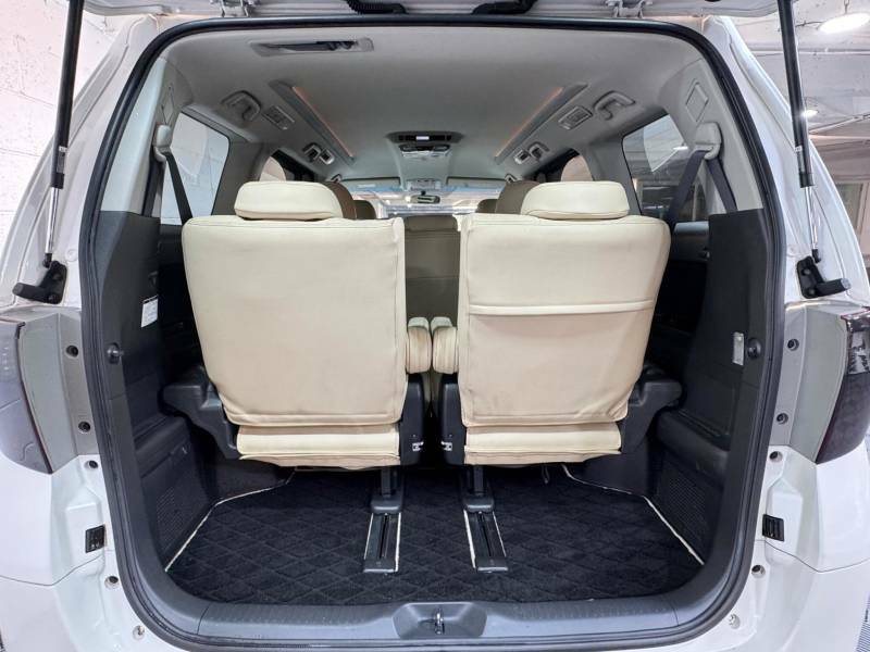 Toyota Alphard 3.5 V6 350 White #14