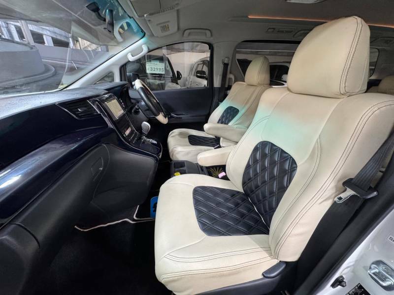 Toyota Alphard 3.5 V6 350 White #10