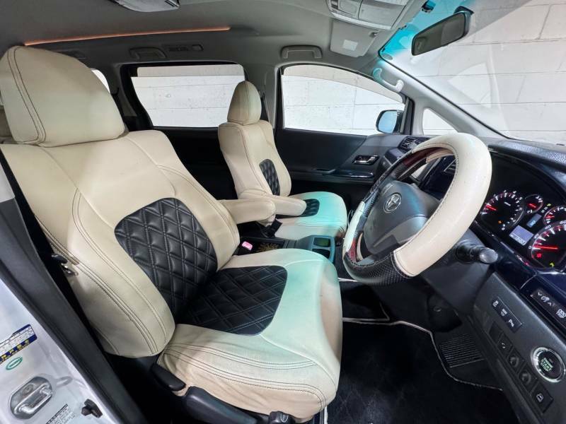 Toyota Alphard 3.5 V6 350 White #8
