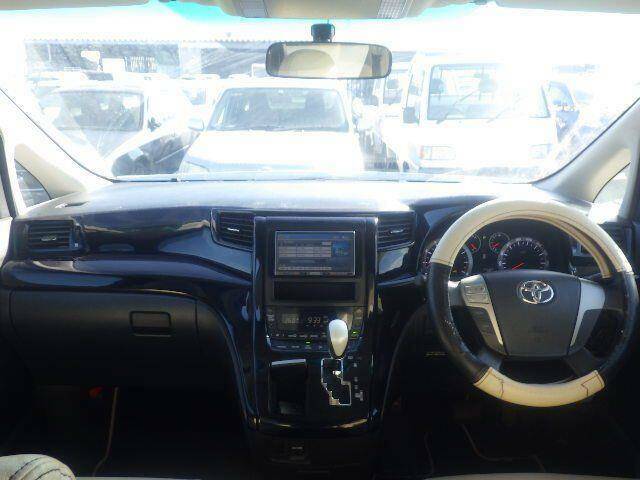 Toyota Alphard 2.4 240S Edition 8 Seats Grade 4 - 2009 58 White #5
