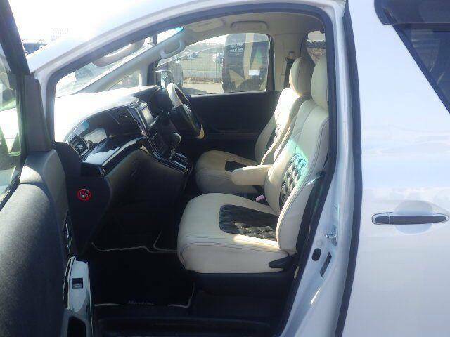 Toyota Alphard 2.4 240S Edition 8 Seats Grade 4 - 2009 58 White #4