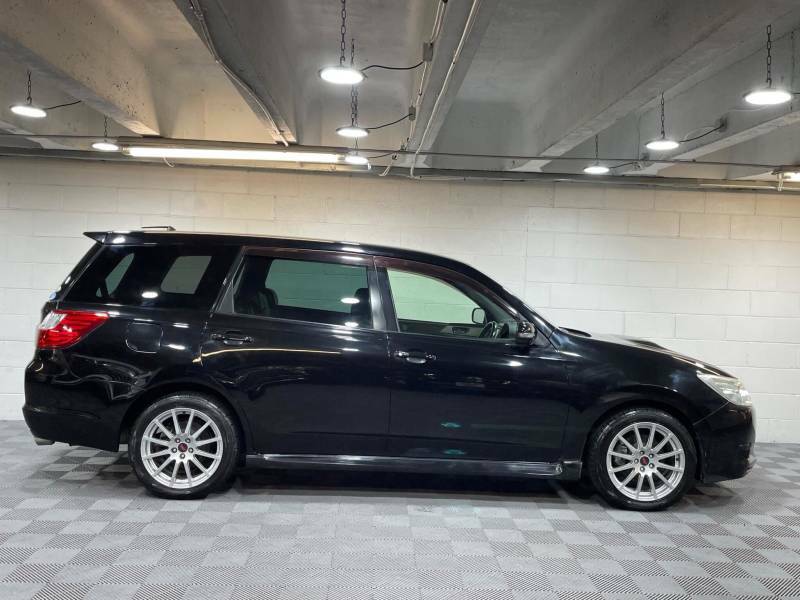Seat  2.4 D5 R Design Se Geartronic Black #5