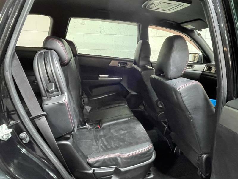 Seat  2.4 D5 R Design Se Geartronic Black #11