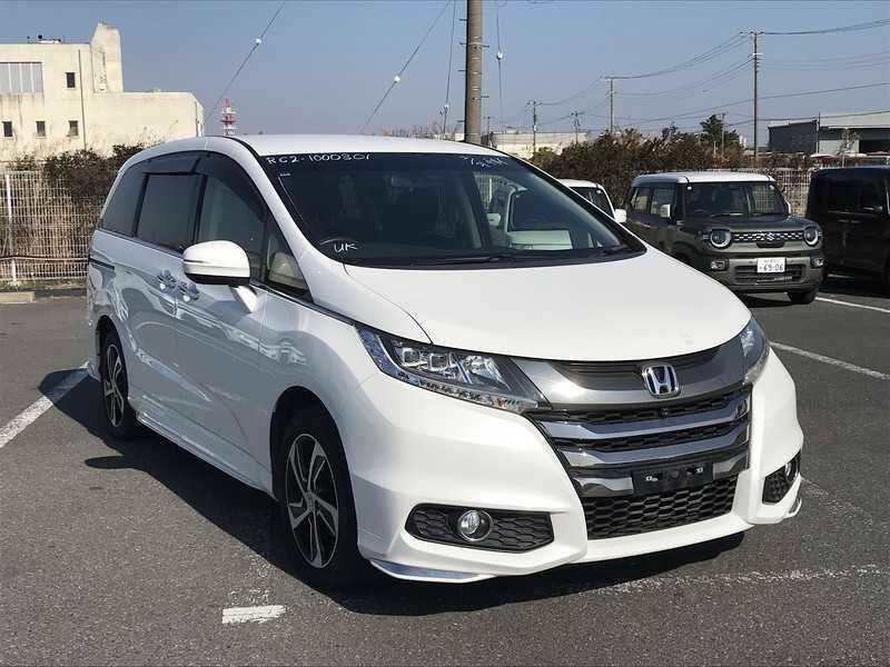 Honda Odyssey 2.4 Absolute Ex 4Wd 8 Seat K24 Ulez - 2013 6 White #4