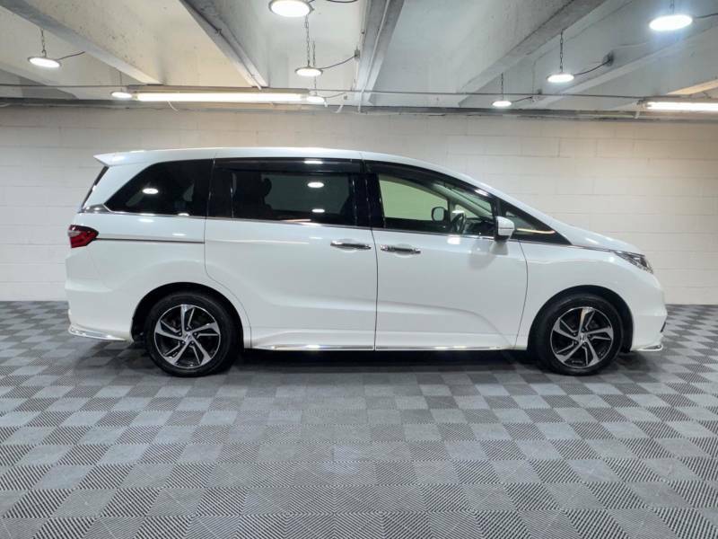 Honda Odyssey 2.4 Absolute Ex 4Wd 8 Seat K24 Ulez White #5