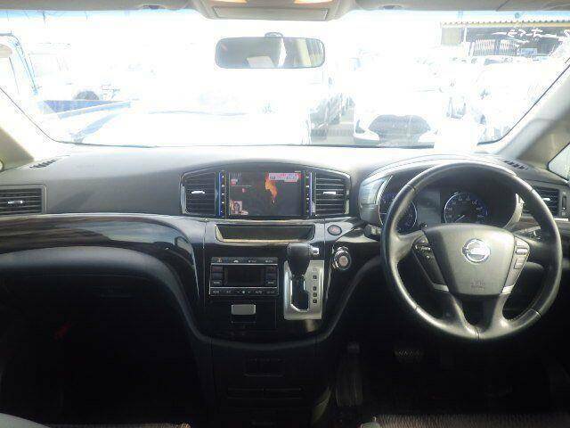 Nissan Elgrand 2.5 250 Highway Star 7 Seat Ulez - 2015 64 Black #6