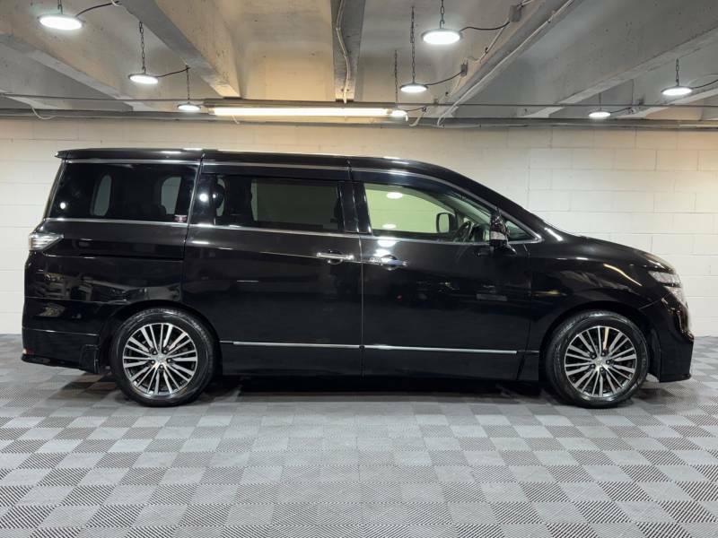 Nissan Elgrand 2.5 250 Highway Star 7 Seat Ulez Black #5