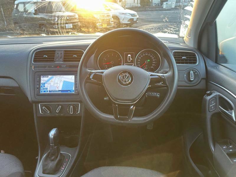 Volkswagen Polo 1.2 Tsi Bluemotion Tech Se Hatchback Ds Silver #4