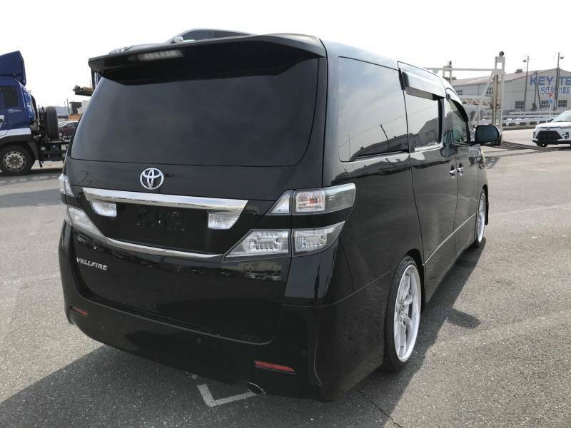 Toyota Vellfire 2.4Z Platinum Selection 2 7 Seat - 2011 61 Black #2