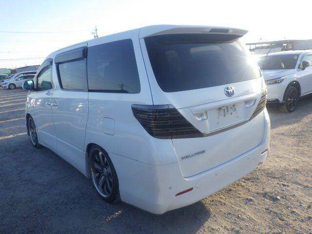 Toyota Vellfire 2.4Z Platinum Selection 2 7 Seat - 2010 60 White #3