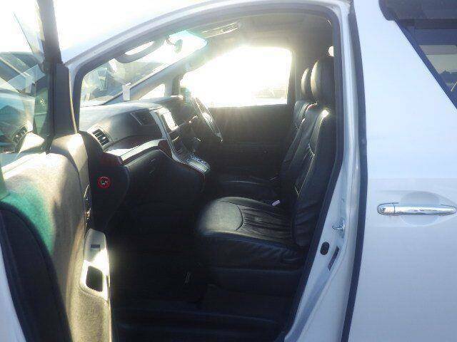 Toyota Vellfire 2.4Z Platinum Selection 2 7 Seat - 2010 60 White #6