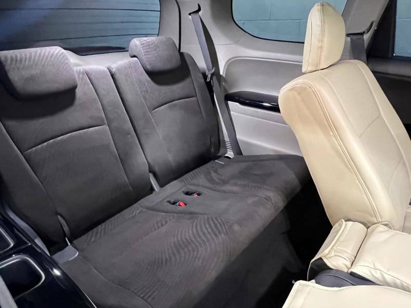 Honda Odyssey 2.4 White #15