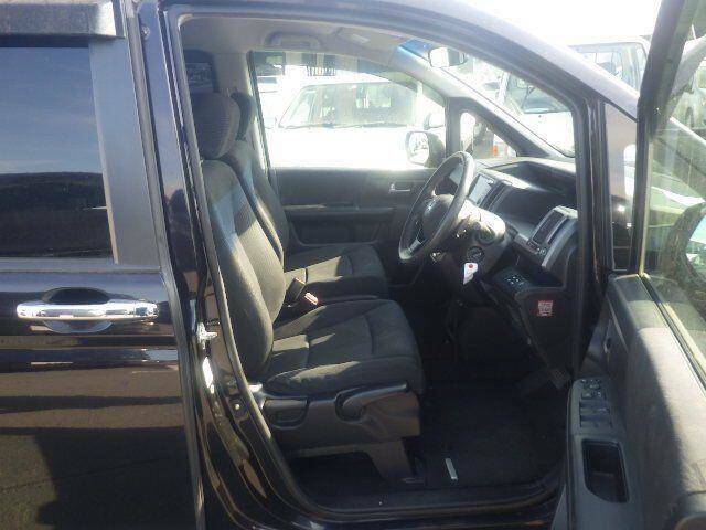Honda StepWagon 2.0 8 Seats Blue #7