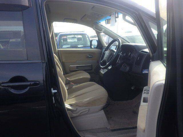 Mitsubishi Delica D5 2.4 G Power Package 4Wd Fresh Import - 2008 08 Black #5