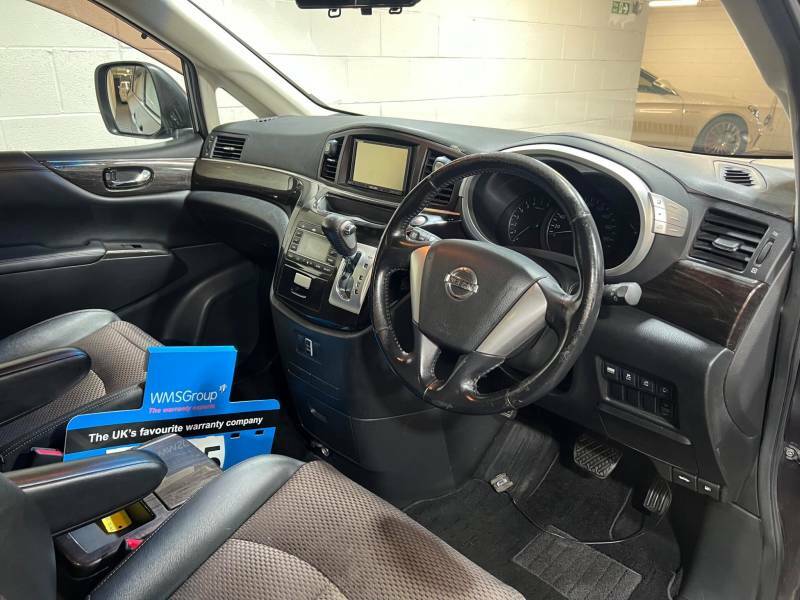 Nissan Elgrand  Black #8