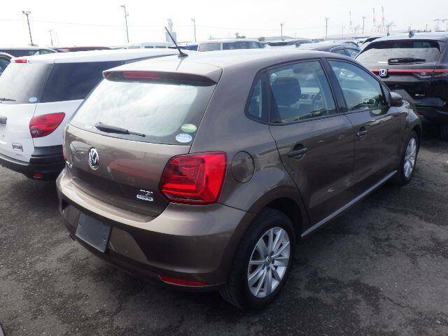 Volkswagen Polo 1.2 Tsi Bluemotion Tech Sel Hatchback D WVW571 Brown #2